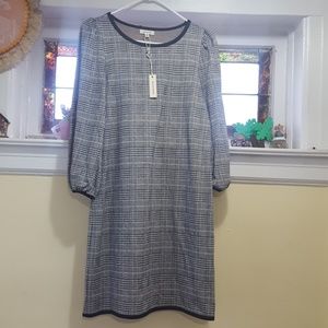 A max studio checker warm flare  dress